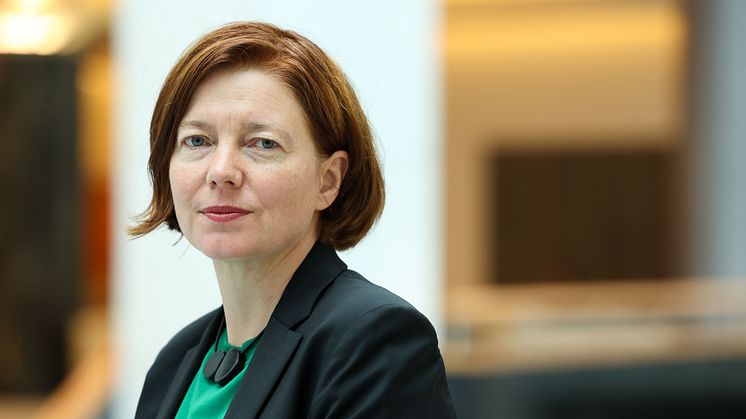 Frontex, hatbrott och klimat i fokus för Björk