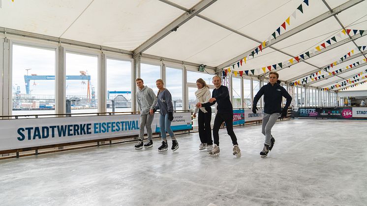 Stadtwerke Eisfestival 2023_24