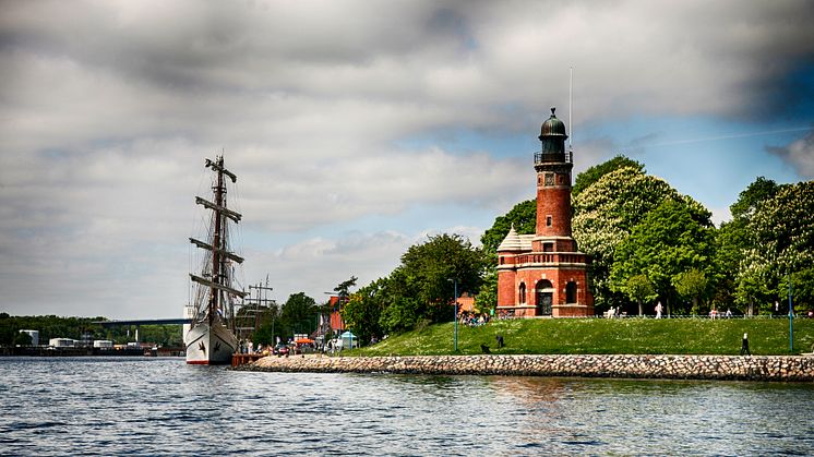Holtenauer Leuchtturm in Szene gesetzt 