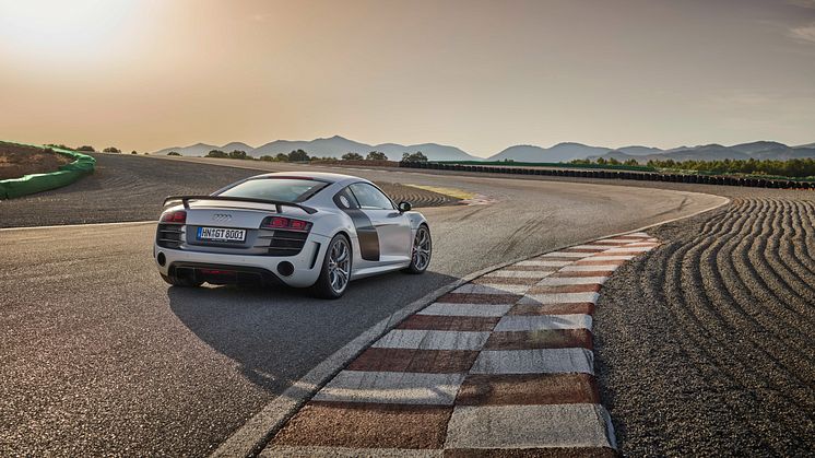 Audi R8 GT Coupé - 1. generation (Suzukagrå)