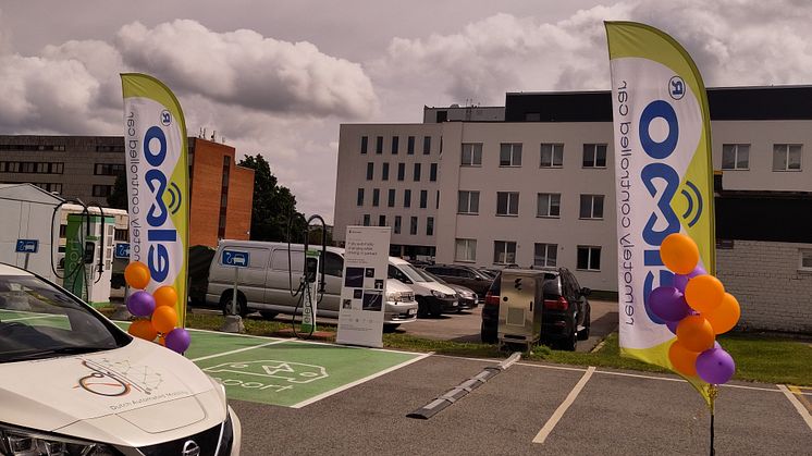 The automatic charge station in Tallinn.jpg