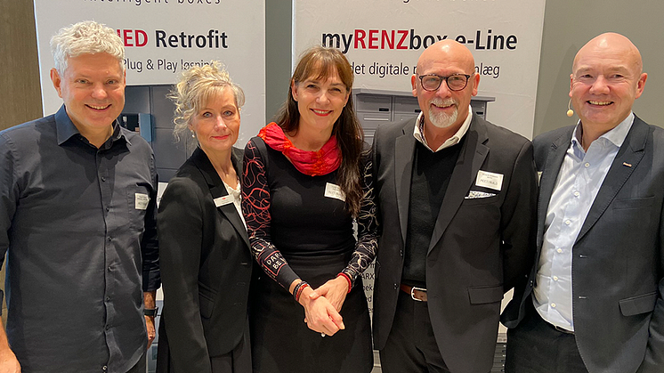 Daniel Hayden fra Dissing+Weitling, Lizette Hilaire fra Renz, Carina Bruun fra Meet2Build, Kenneth Steinmetz fra Renz og Karsten Felvang Nielsen fra Scandic Hotels