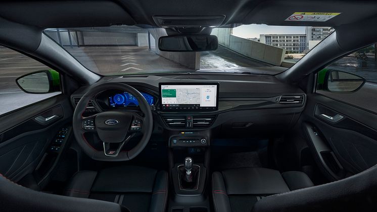 2021_FORD_FOCUS_ST_INTERIOR_01