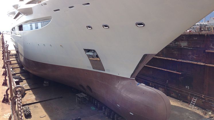Coppercoat-Superyacht applied to mega-yacht "Maryah"