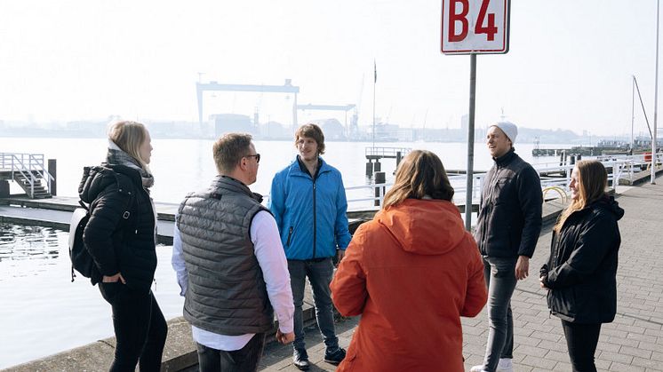 An den verschiedenen Stationen der Tour lässt sich die Ostsee und der Meeresschutz hautnah erleben und entdecken (c) Kiel-Marketing 