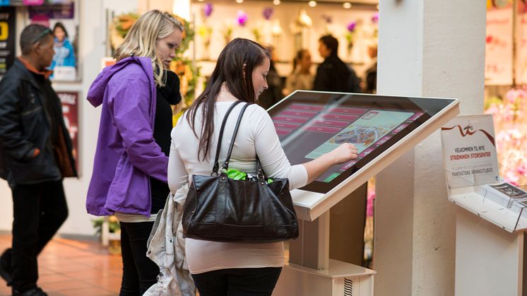 En av Procon Digitals mange installasjoner, her med Procon Wayfinder på Strømmen Storsenter