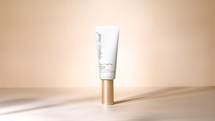 Nya Jane Iredale Glow Time Pro BB Cream – täckande resultat som ser ut som din egen hud