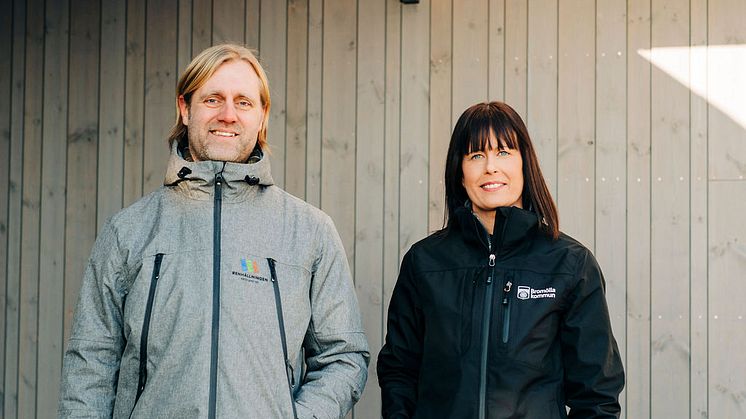 Johan Karlsvärd, VD på Renhållningen Kristianstad och Katharina Olin, avfallsplanerare på Bromölla kommun. Fotograf: Rebecca Wallin