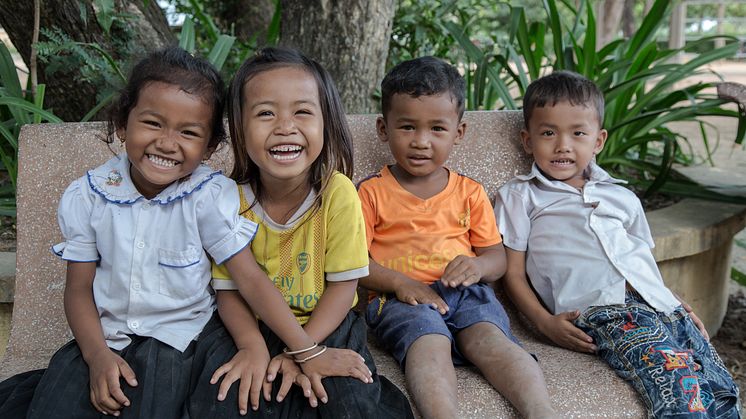 Nordic Choice Hotels firar 10-årigt samarbete med UNICEF genom fältresa för anställda till Kambodja