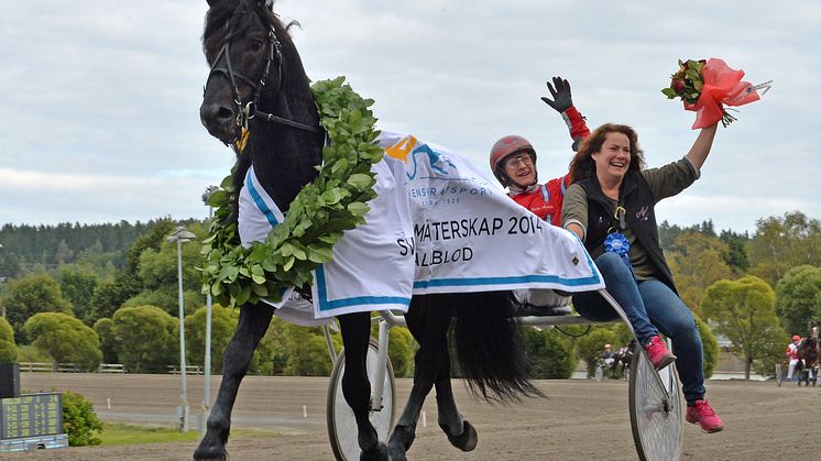 Lördag: V75 på Färjestad med Unionstravet och Jackpot