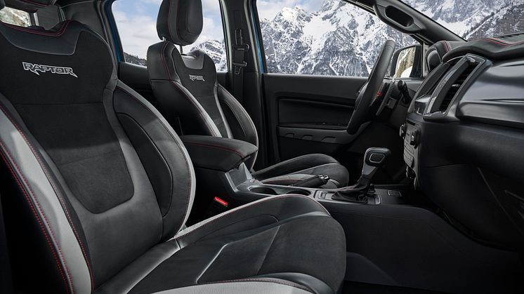 2021_FORD_RAPTOR_SE_18