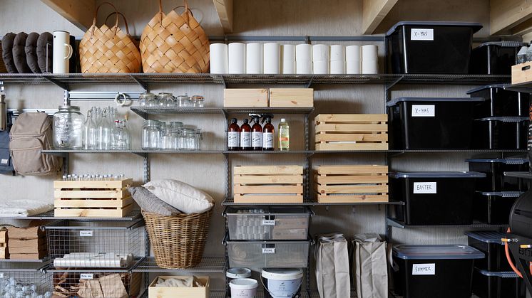 Elfa_Garage_Storage_Interior_Click-in_system_Classic_2022_01_10