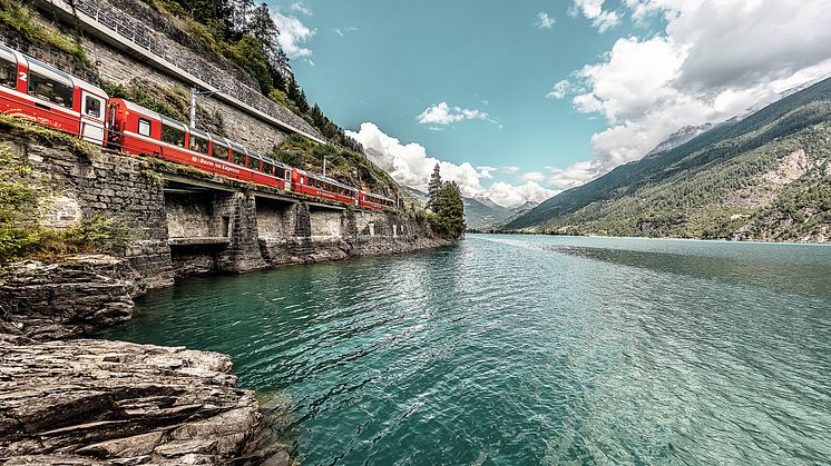 Von Gletschern zu Palmen mit dem Bernina Express