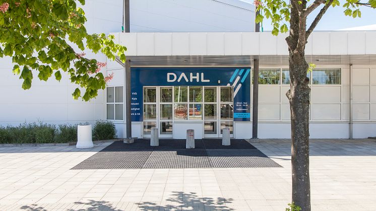 DahlCenter i Uddevalla ligger på Almåsvägen 2B och telefonnumret är: 0522 - 67 07 80. Bilden visar DahlCenter i Kallhäll. 