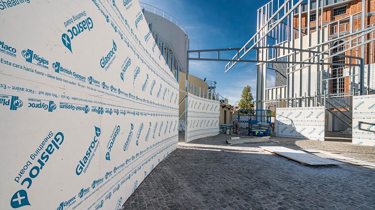 Glasroc X Storm tillverkas i Sverige, för den svenska marknaden och för svenskt klimat