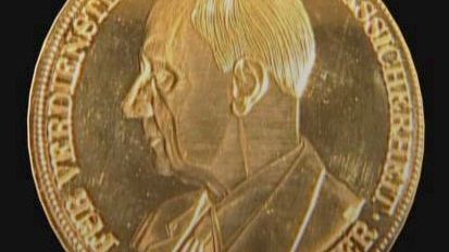 Senator-Lothar-Danner-Medaille in Gold