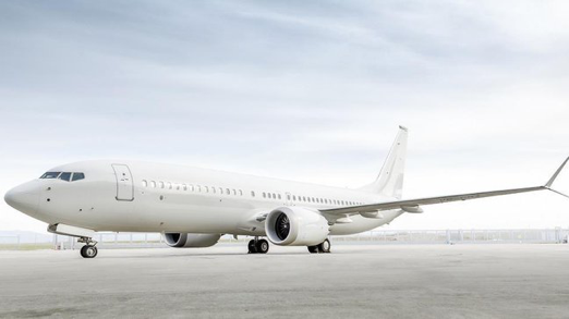 Deliver of world's first BBJ MAX 8