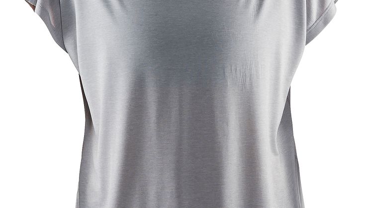 Pure light tee i färgen grey, rek pris 350 kr