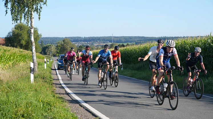 GROSSE WESERRUNDE Teilnehmer.JPG