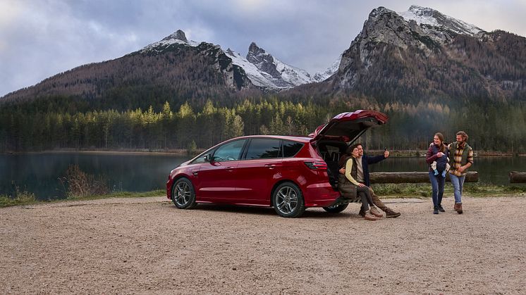 Ford S-MAX Galaxy Hybrid 2021