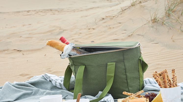 News! Sagaform launches a picnic series in recycled material, rPET