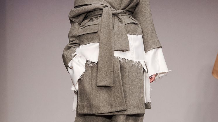 Victor Lind interprets House of Dagmar