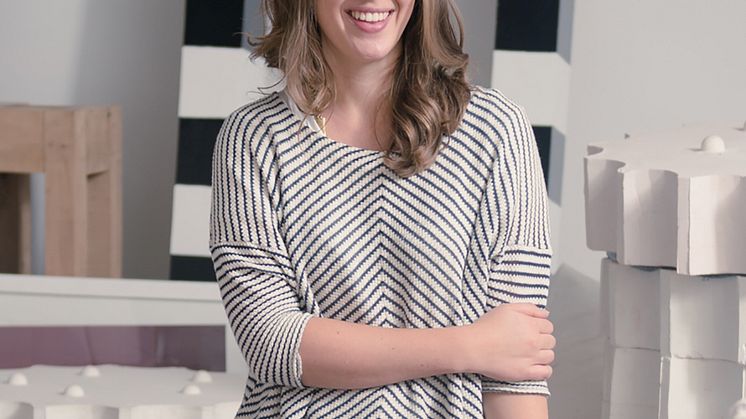 Woon prize winner Holly Hendry