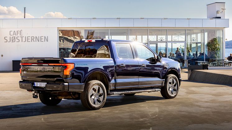 Ford F-150 Lightning Antimatter Blue Metallic 2023 (8)