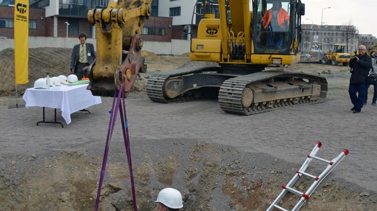 Grundstein wird gesetzt