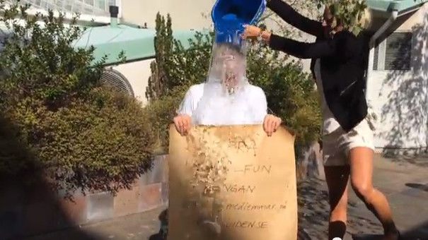 Reseguidens VD Michael Blaxland i #IceBucketChallenge