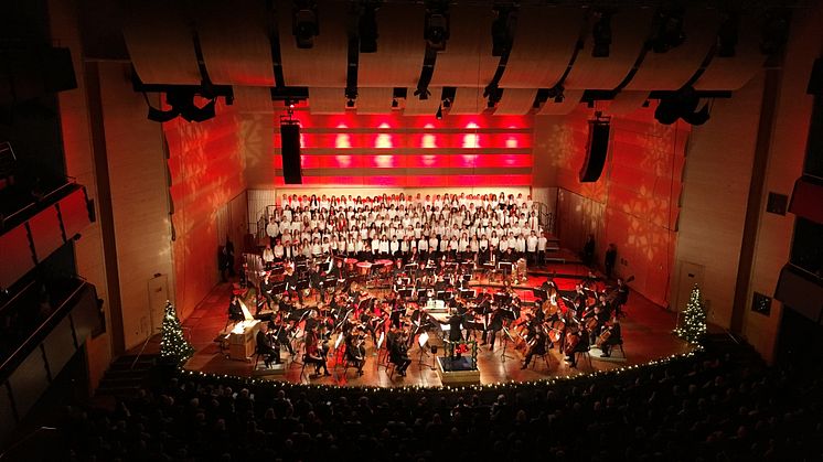 Bild från julkonsert med musikklasserna 2016. Foto SON