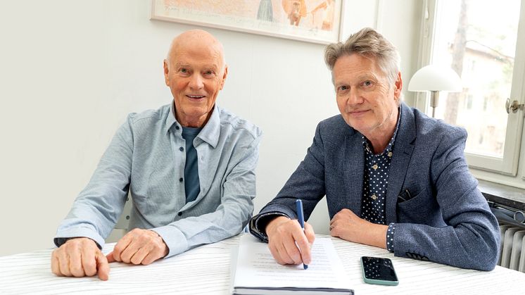 Anders Hallgren firar 50-årsjubileum med en biografi av Håkan Lahger﻿ "Pojkdrömmen som blev vetenskap - Om världens första hundpsykolog"