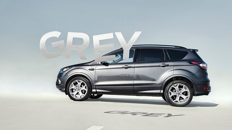Ford_2017_Kuga_Grey_1
