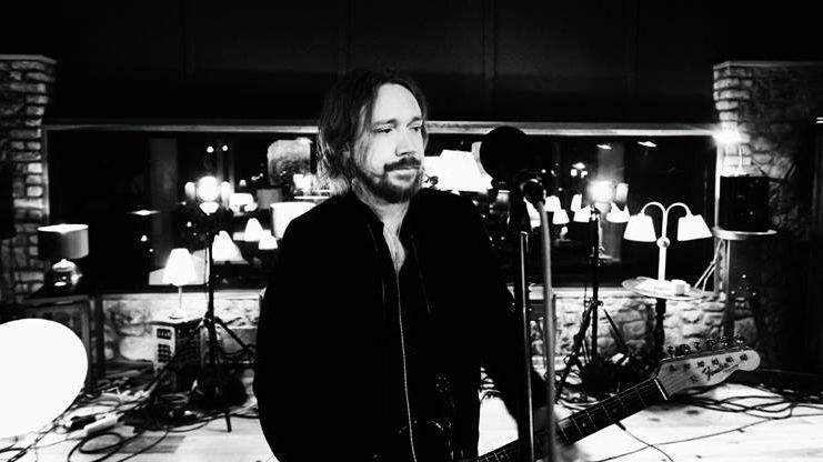 ​Lars Winnerbäck utökar sommarturné med nya konserter