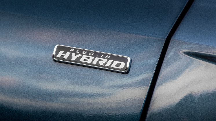 Ford Kuga ST Line ladbar hybrid 2020