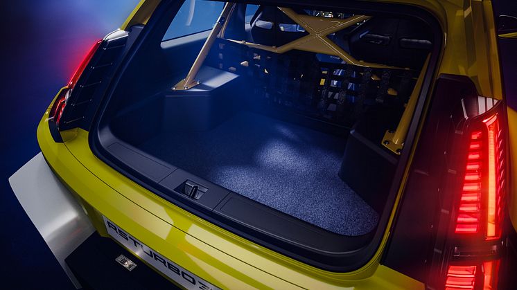 Renault 5 Turbo 3E_12.jpg