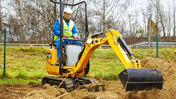 Cat 300.9D minigrävare - grävbild