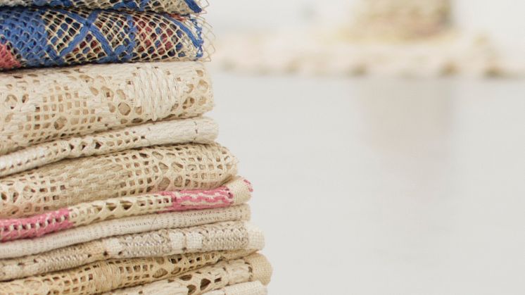 Petra Hultman_Arbete i textil, Mary Hultman (filebroderi hålsöm)