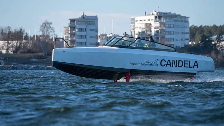 Candela C-8 maiden flight