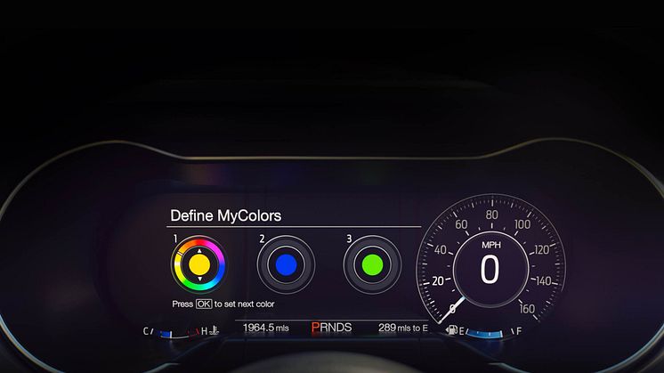 New-Ford-Mustang-12-inch-LCD-digital-instrument-cluster-with-MyColor