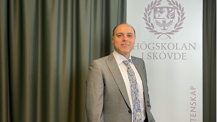 Iman Morshedzadeh, doktorand  på Högskolan i Skövde, har forskat om hur det går att återanvända virtuella modeller och hur informationen kan tas tillvara i ett PLM-system.