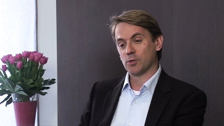 Överläkare Sören Lehmann, kommenterar ny behandling av kronisk myeloisk leukemi