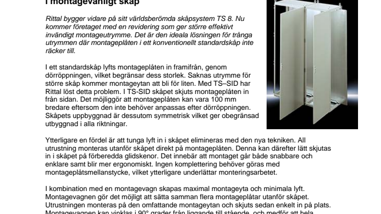 Rittal skjuter från sidan i montagevänligt skåp