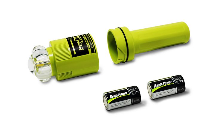 Hi-res image - ACR Electronics - The ACR Electronics ResQFlare™, pictured open with batteries