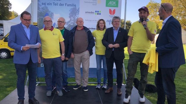 Prof. Bernd Eiben, amedes MVZ Institut für Labormedizin und Klinische Genetik Rhein/Ruhr (2. von links) beim diesjährigen Essener Onkolauf.