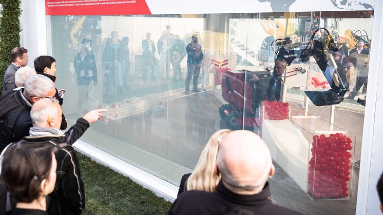 20190409_Yanmar_Bauma_conf_11-2