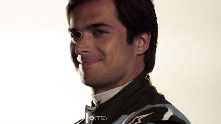 La fierté de devenir pilote ambassadeur Visa, par Nelson Piquet Jr