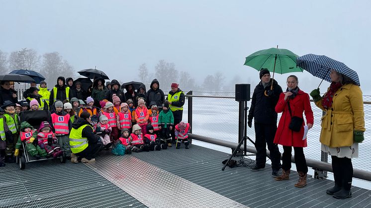 ​​Nu är Färjestadsbron öppnad och invigd​ 