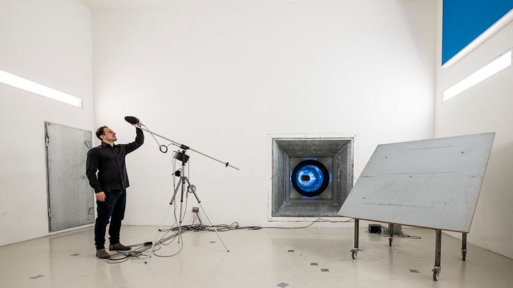 Semir in the reverberation chamber