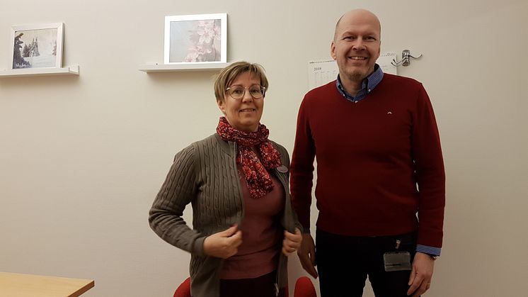 Birgitta Jysky, chef för Intern service och kommunikation på Utbildning Nord och Leif Pääjärvi,  två av de som jobbar med mässan, är taggade inför eventet. 